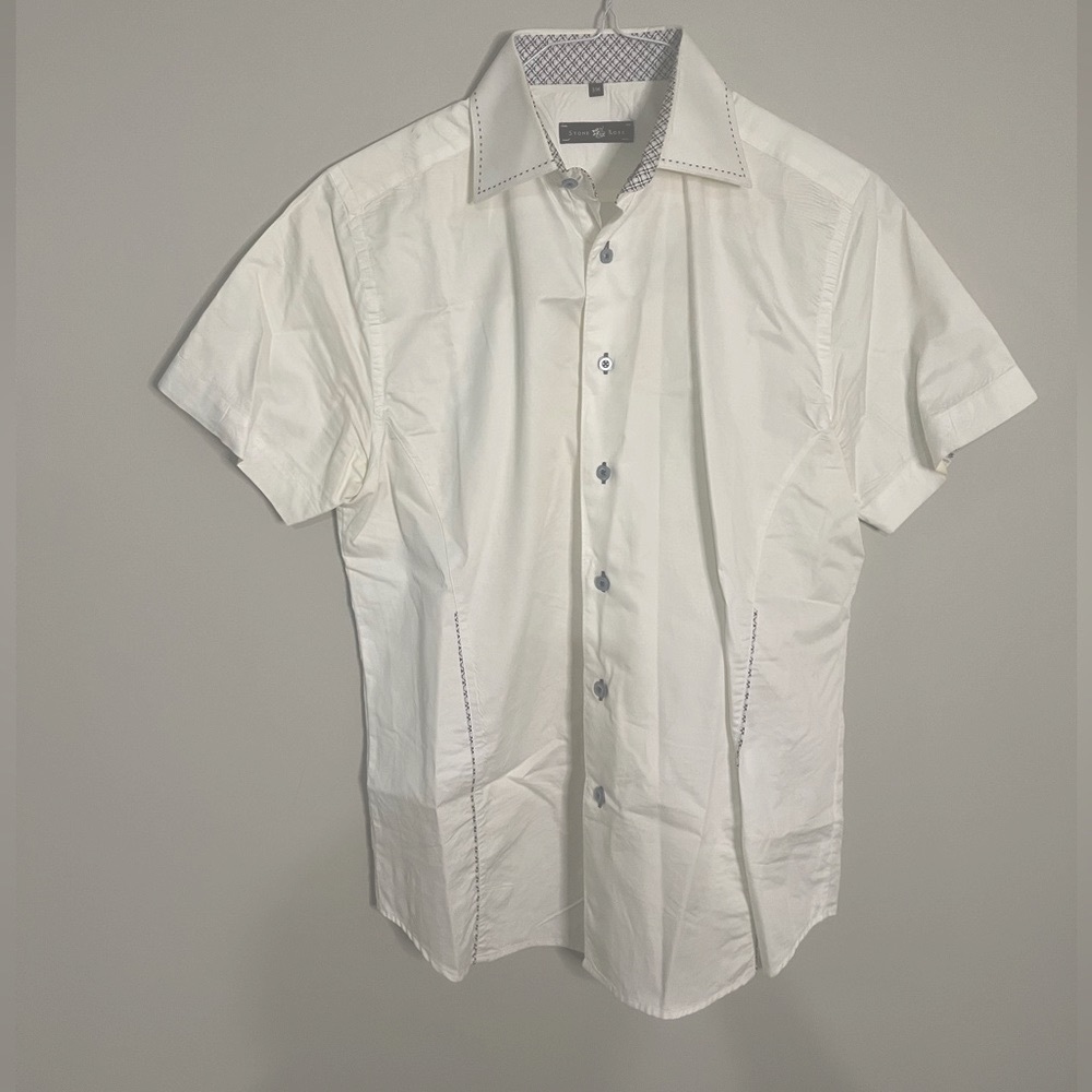 STONE ROSE Size 3 (Medium) White and Blue Navy with Patterns Short Sleeve